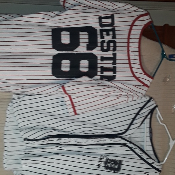 2 Basix of America DESTIN shirts - Picture 2 of 8